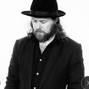 Meet your Posher, Gl